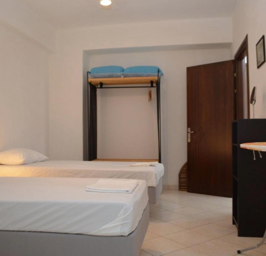 Andi Apartment Саранда Экстерьер фото